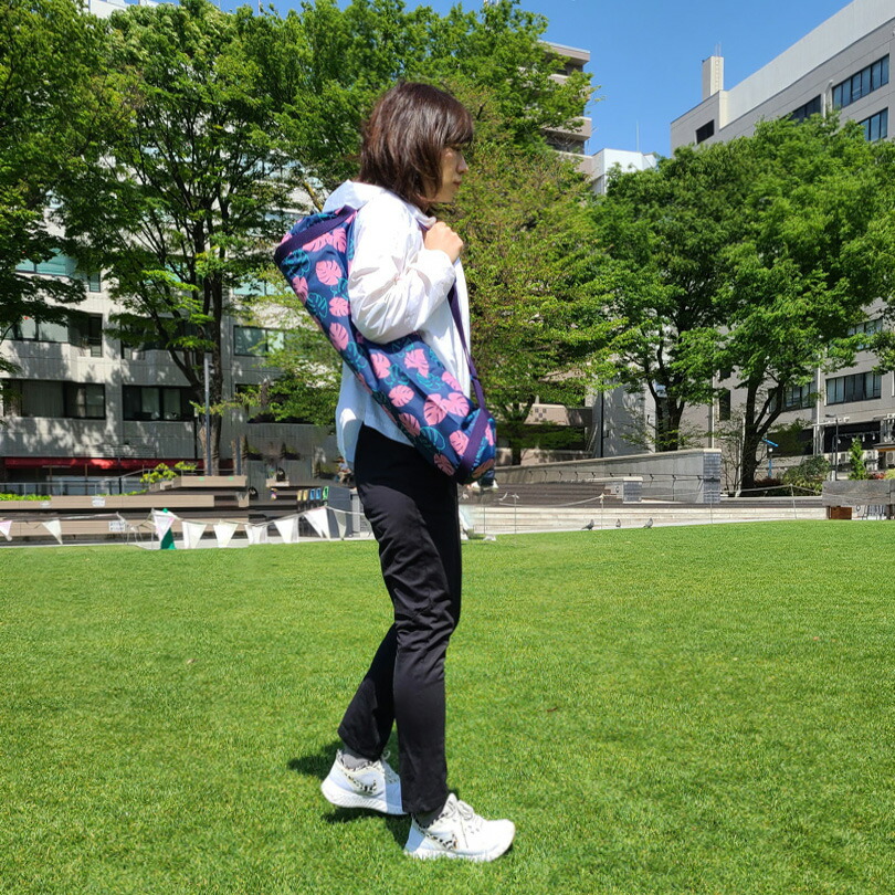 サダナ・ナチュラル4mm ピュア ディープガーネット 　イメージ