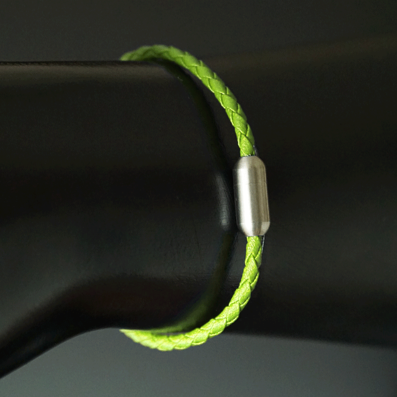 クリオ　アルファリングウィズ　ブレス・アンクレット　カラーバリエーション